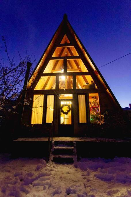A-Frame Mestia Buitenkant foto