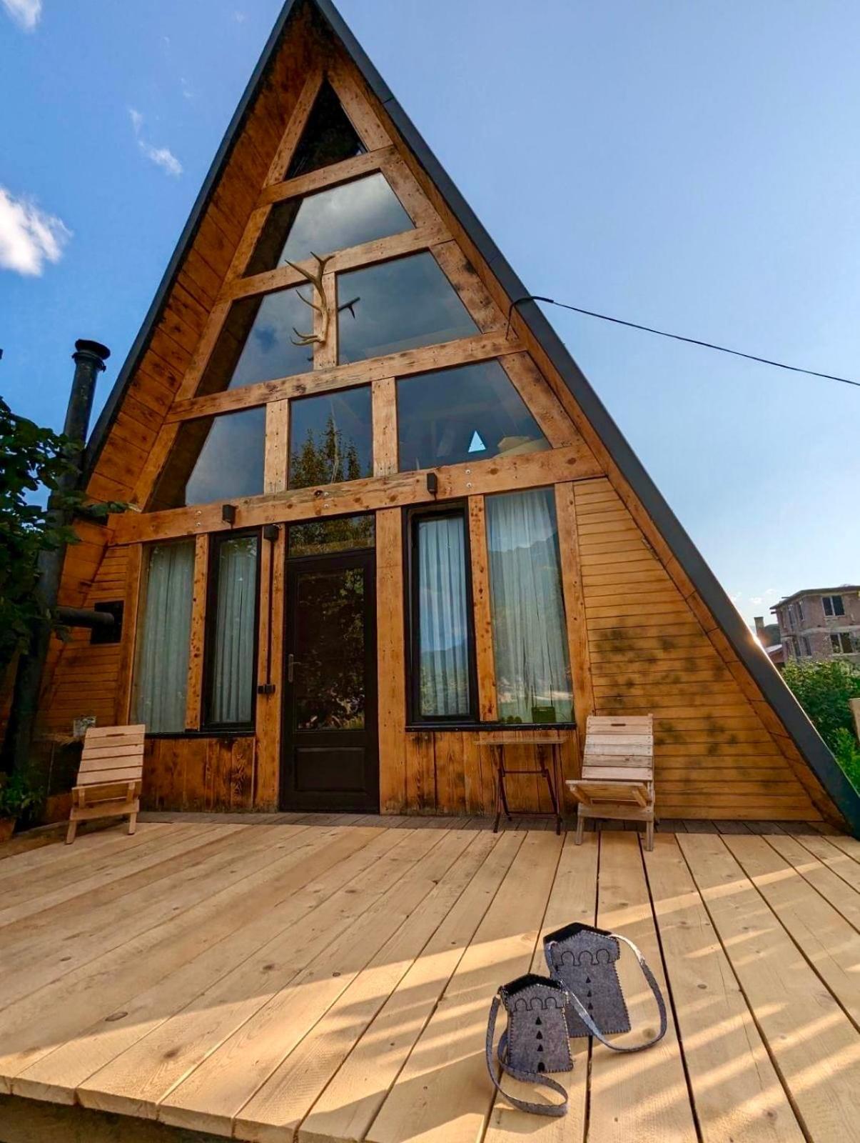 A-Frame Mestia Buitenkant foto