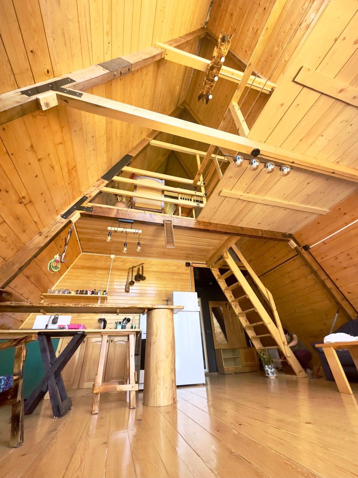 A-Frame Mestia Buitenkant foto